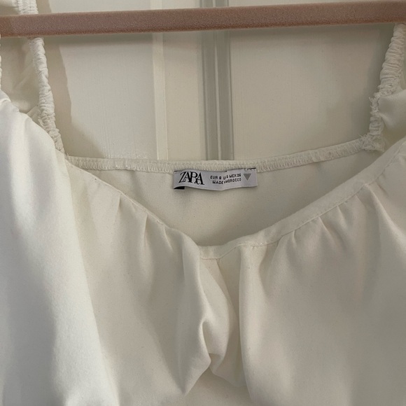 🎈Zara Balloon Sleeve Crop Top 🤍 - Picture 4 of 4